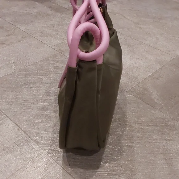 NWT GANNI Knot Hobo Bag in a kalamata green color contrasting pink Knot handle - Picture 8 of 13